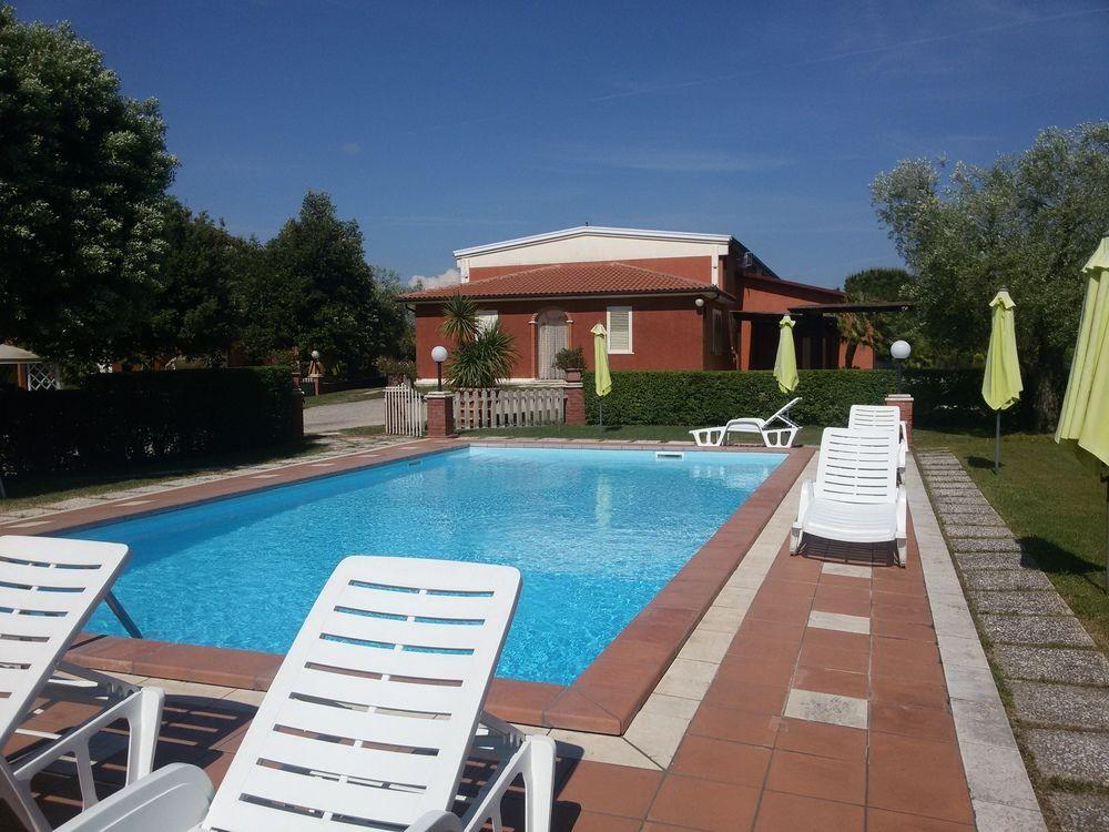 Agriturismo Galeazzi Marsiliana Ngoại thất bức ảnh