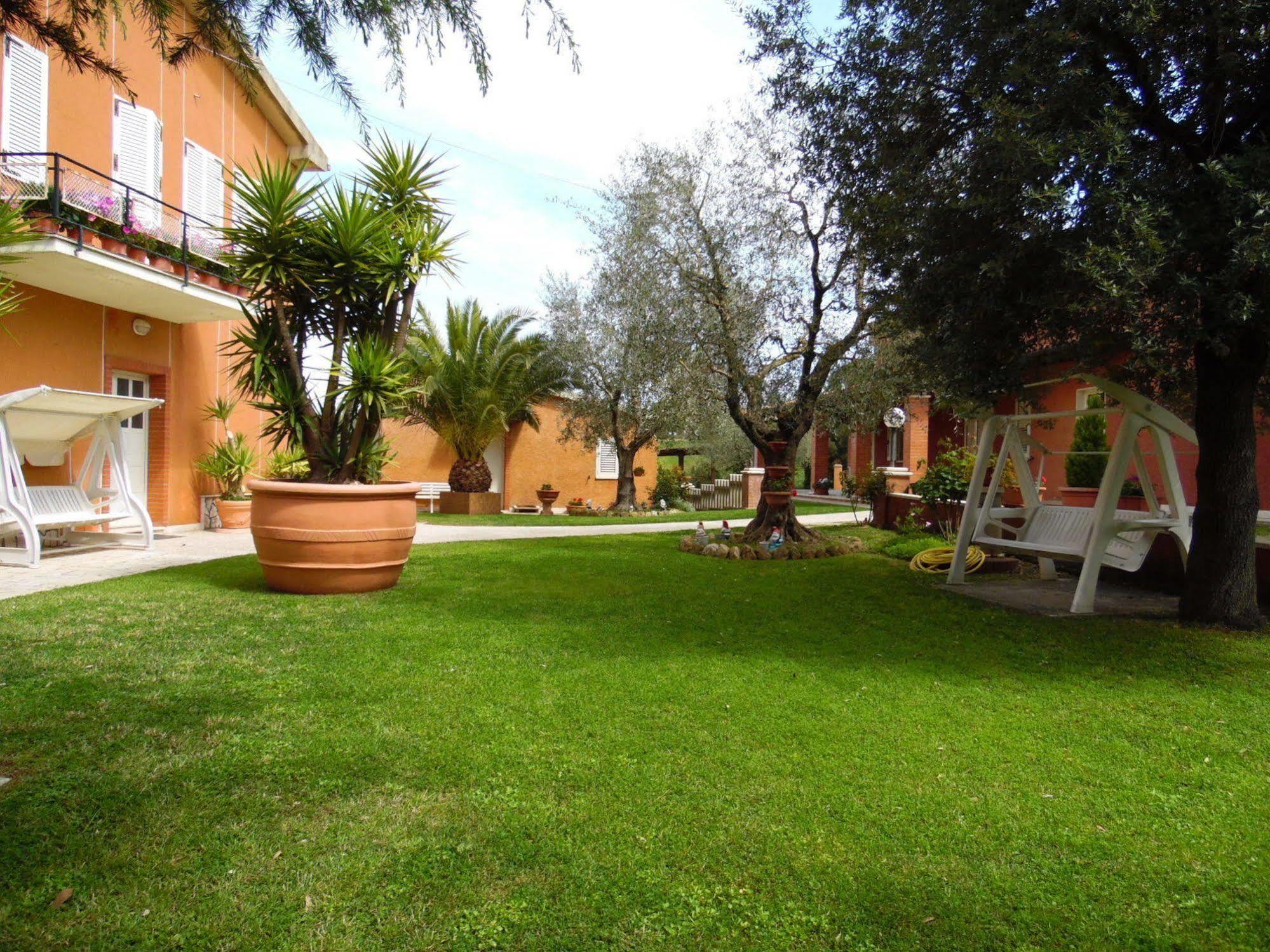 Agriturismo Galeazzi Marsiliana Ngoại thất bức ảnh
