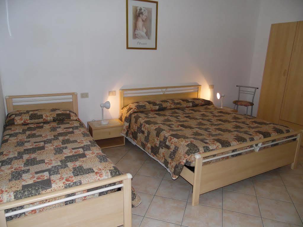 Agriturismo Galeazzi Marsiliana Ngoại thất bức ảnh